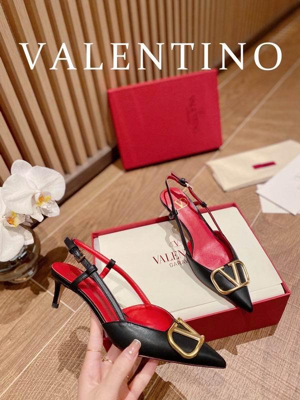 Valentino Women's Shoes 578